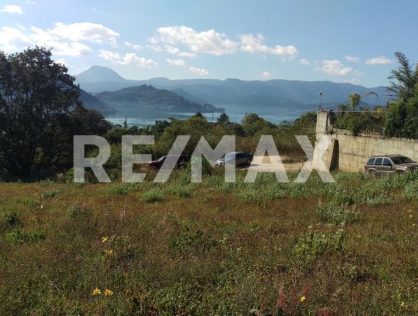 Terreno en venta en Valle de Bravo RTV540867