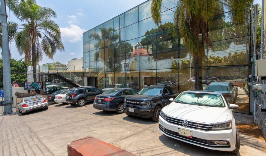 Plaza comercial en venta en Cuernavaca Centro